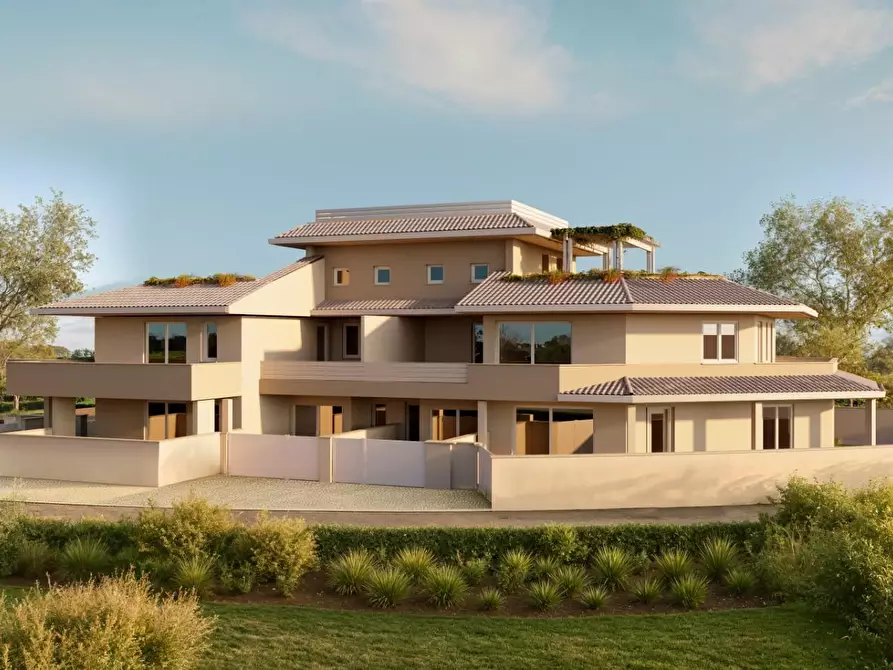 Immagine 1 di Porzione di casa in vendita  a Pontedera