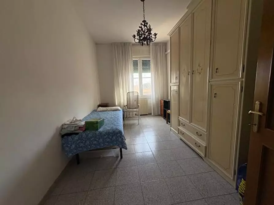 Immagine 5 di Appartamento in vendita  a Livorno