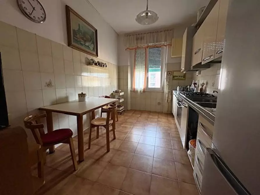 Immagine 9 di Appartamento in vendita  a Livorno