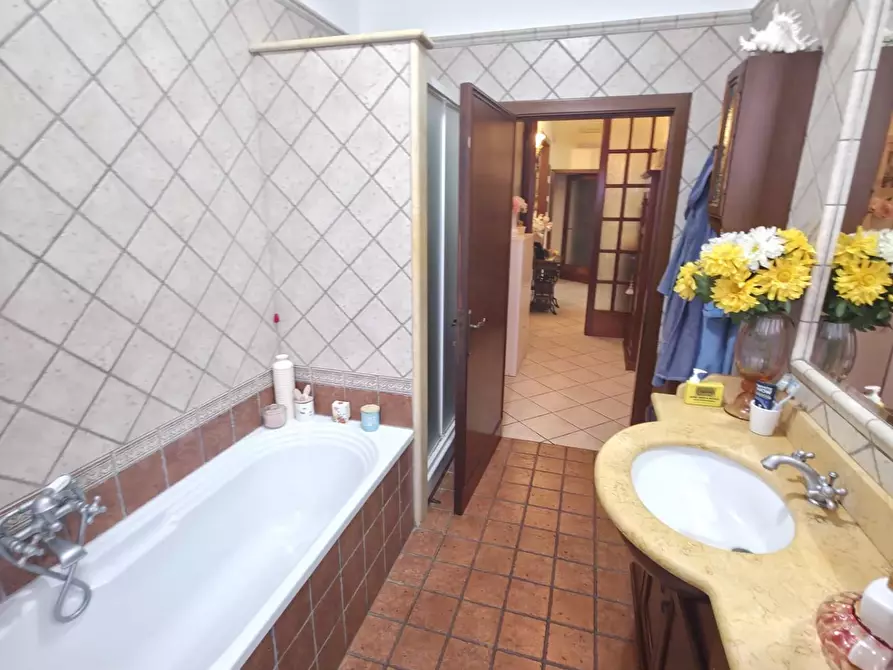 Immagine 19 di Appartamento in vendita  a Cerreto Guidi