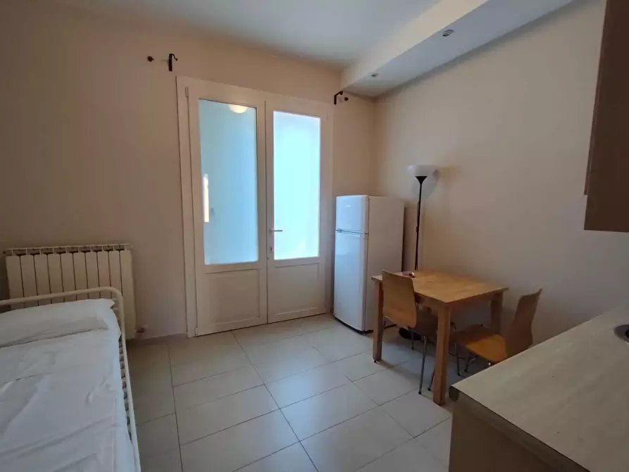 Immagine 2 di Appartamento in affitto  a Pisa