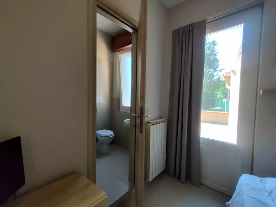 Immagine 4 di Appartamento in affitto  a Pisa