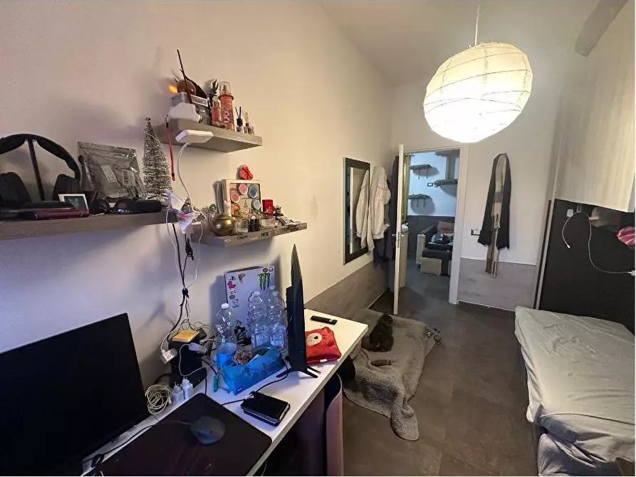 Immagine 11 di Appartamento in vendita  a Carrara