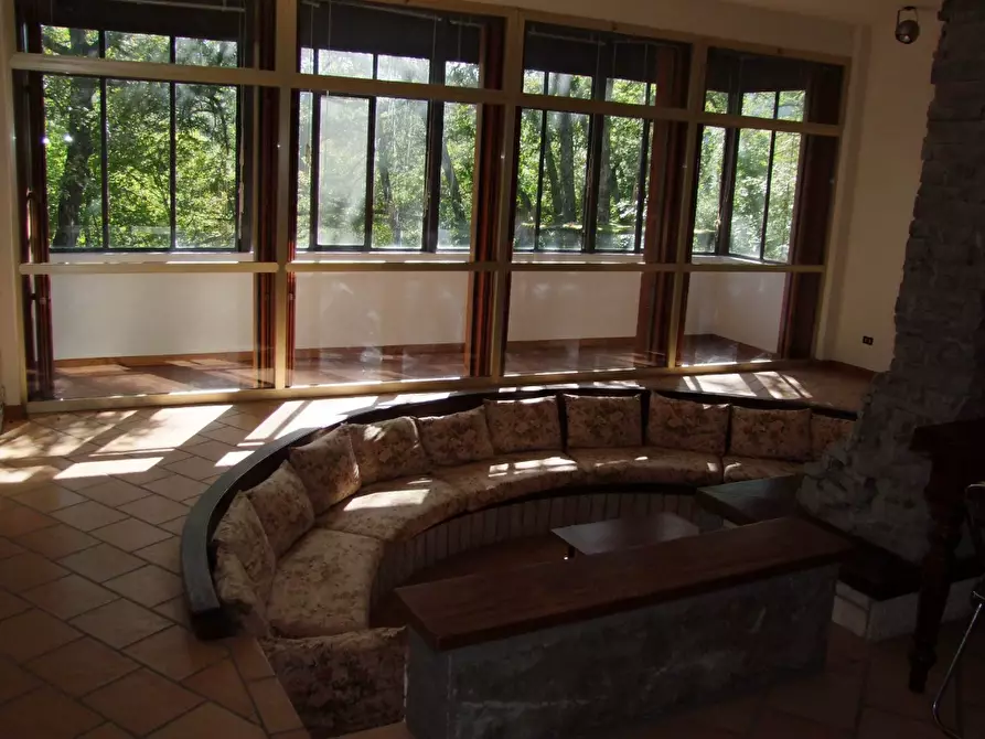 Immagine 19 di Villa in vendita  a Pontassieve