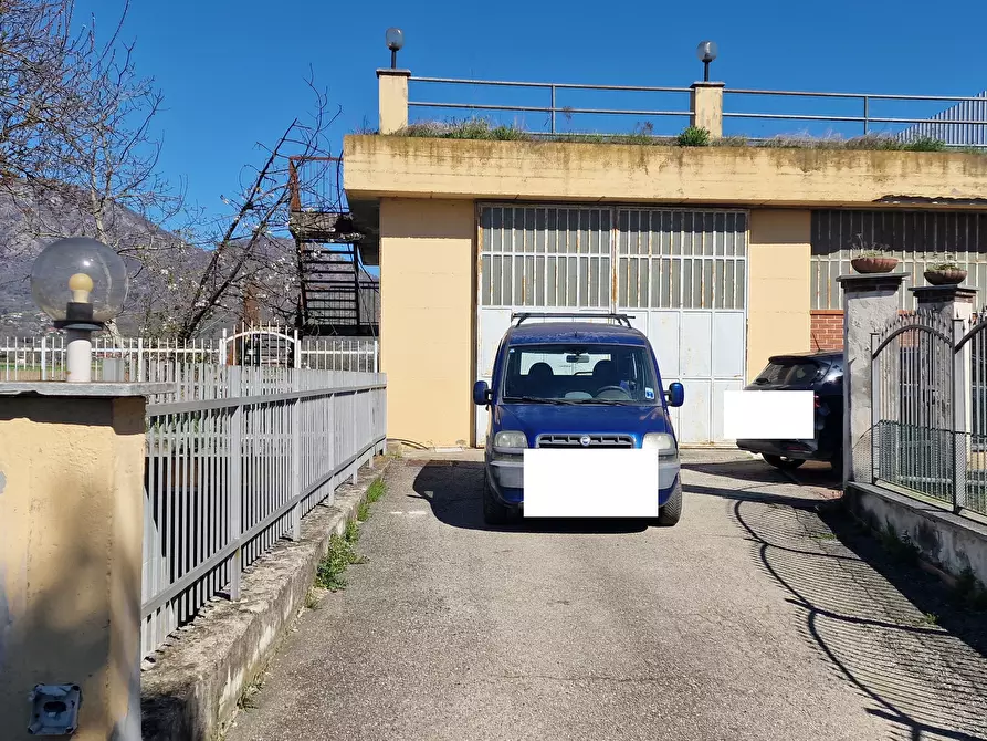 Immagine 6 di Casa bifamiliare in vendita  a Frossasco