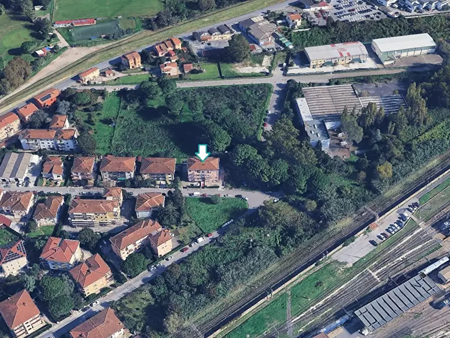 Immagine 2 di Appartamento in vendita  a Pisa