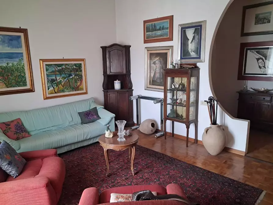 Immagine 11 di Appartamento in vendita  a Empoli