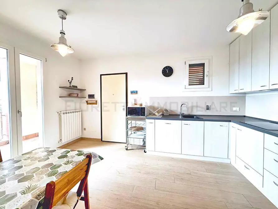 Immagine 1 di Appartamento in vendita  a Piombino