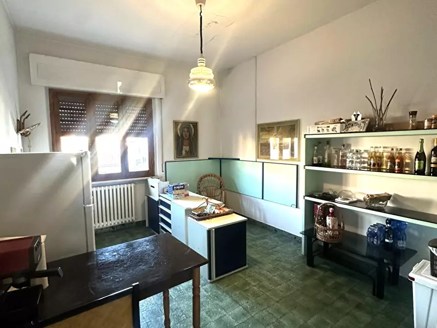 Immagine 12 di Appartamento in vendita  a Vicopisano