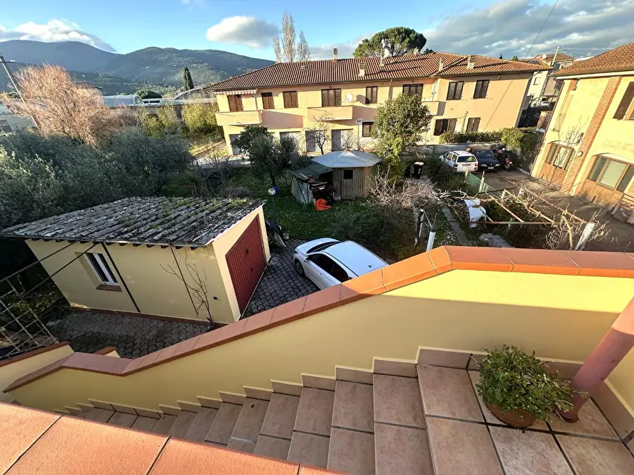 Immagine 25 di Appartamento in vendita  a Vicopisano