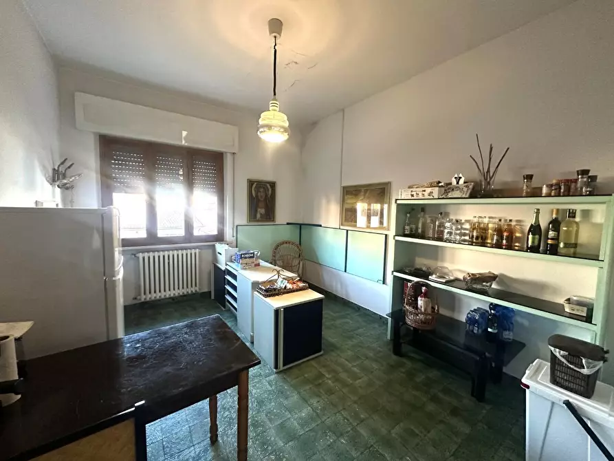 Immagine 22 di Appartamento in vendita  a Vicopisano