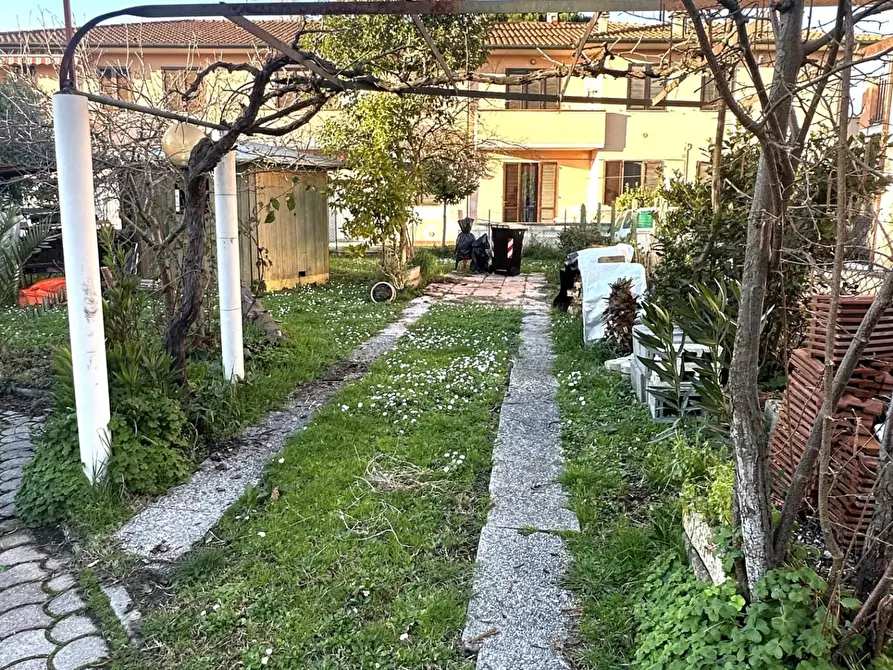 Immagine 28 di Appartamento in vendita  a Vicopisano