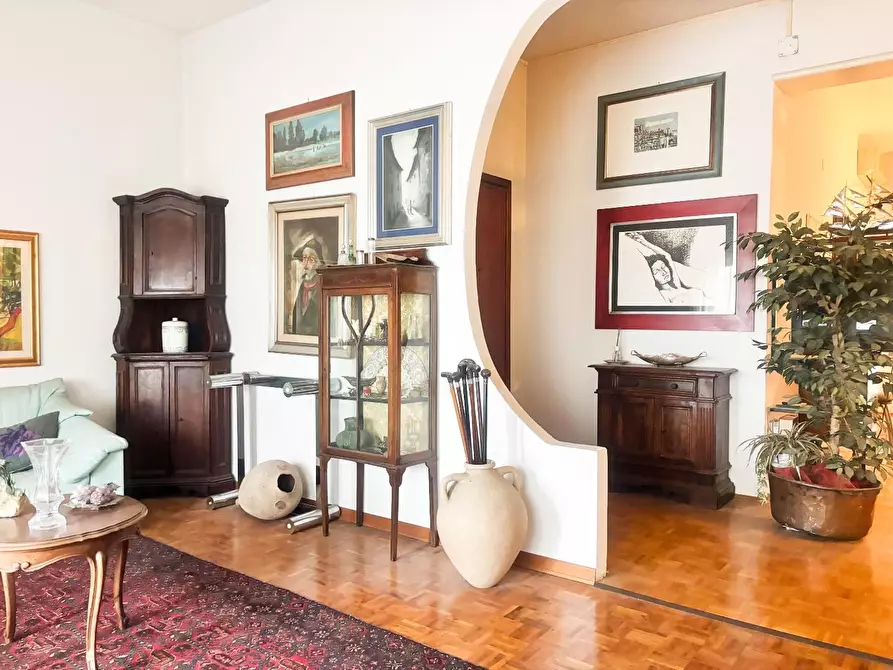 Immagine 2 di Appartamento in vendita  a Empoli