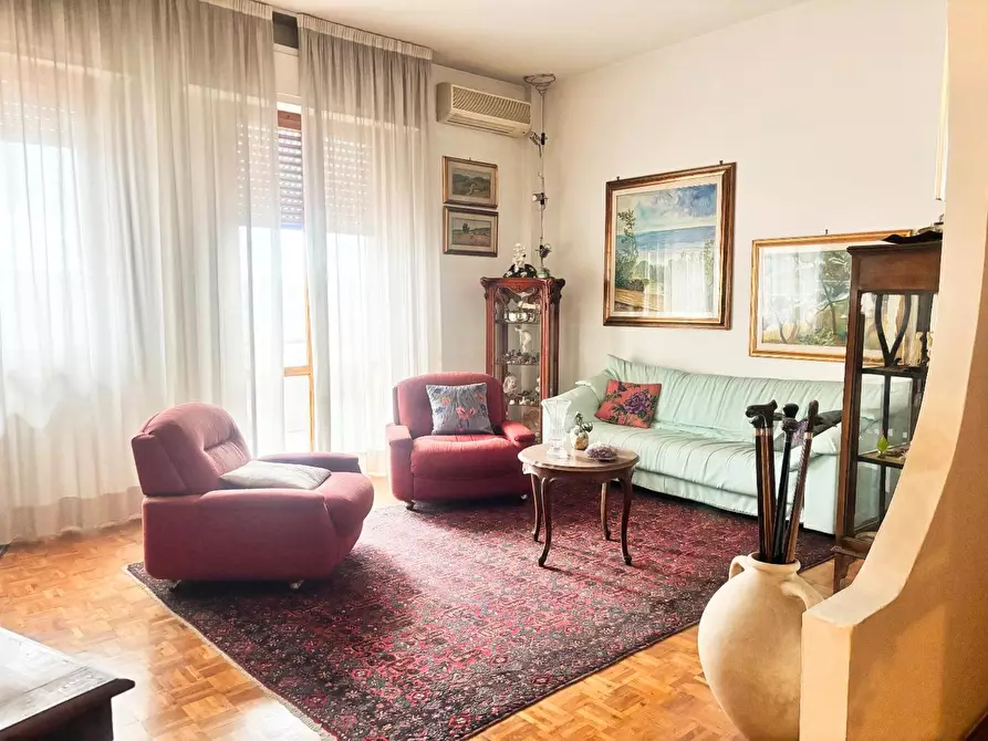 Immagine 10 di Appartamento in vendita  a Empoli