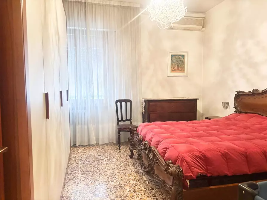 Immagine 13 di Appartamento in vendita  a Empoli