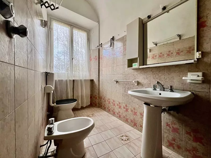 Immagine 16 di Appartamento in vendita  a Vecchiano