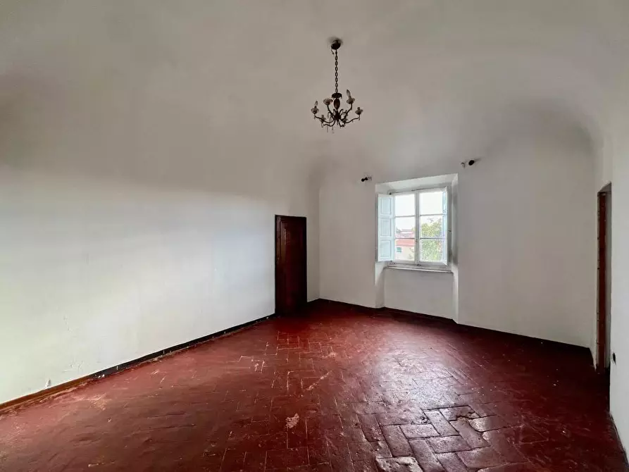 Immagine 9 di Appartamento in vendita  a Vecchiano