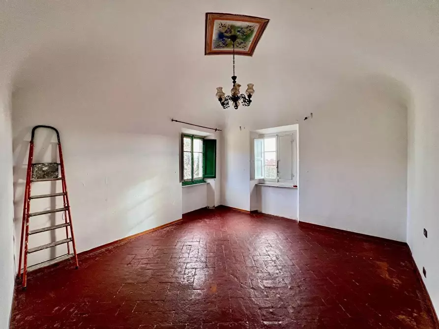 Immagine 12 di Appartamento in vendita  a Vecchiano