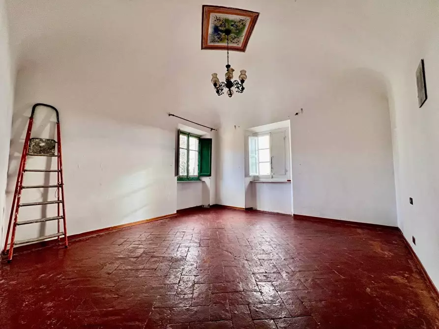 Immagine 11 di Appartamento in vendita  a Vecchiano