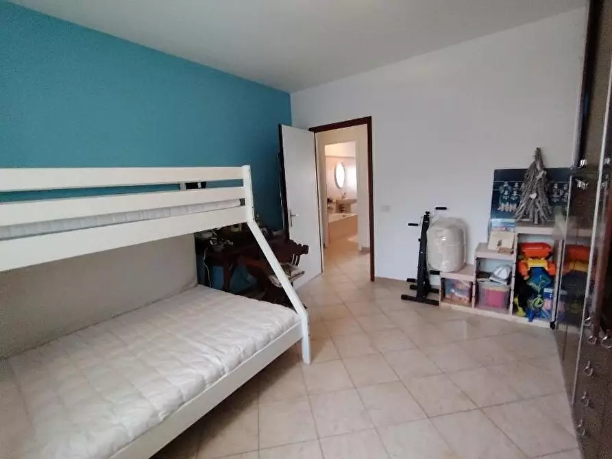 Immagine 13 di Appartamento in vendita  a Carrara