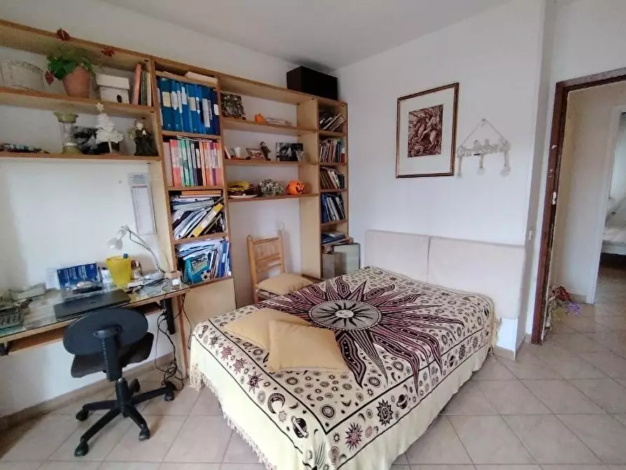 Immagine 14 di Appartamento in vendita  a Carrara