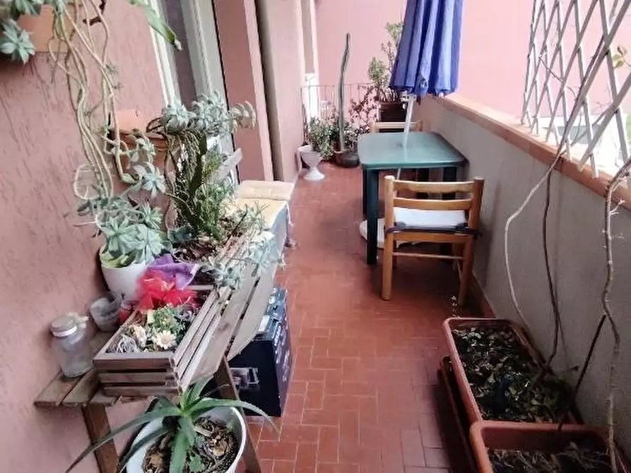 Immagine 17 di Appartamento in vendita  a Carrara