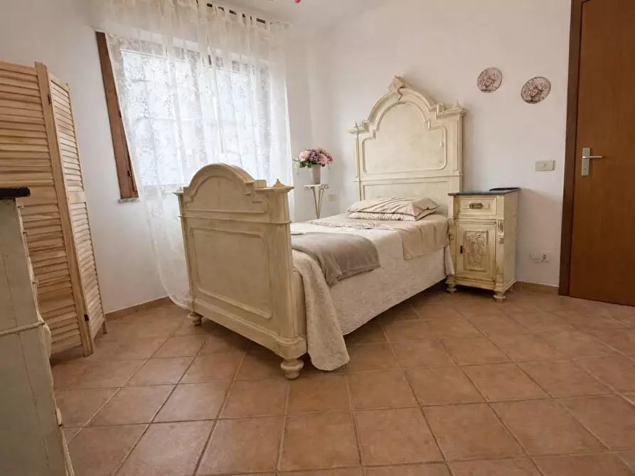 Immagine 9 di Appartamento in vendita  a Viareggio