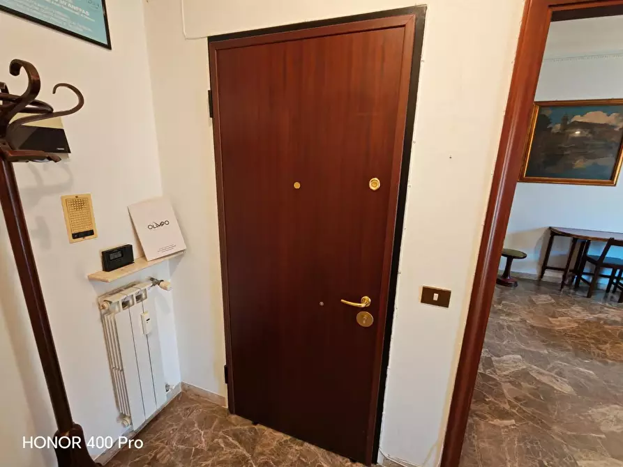 Immagine 2 di Mansarda in vendita  a Chiavari