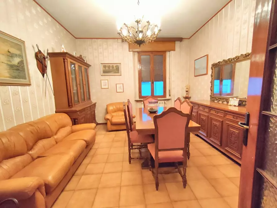 Immagine 8 di Appartamento in vendita  a Pisa