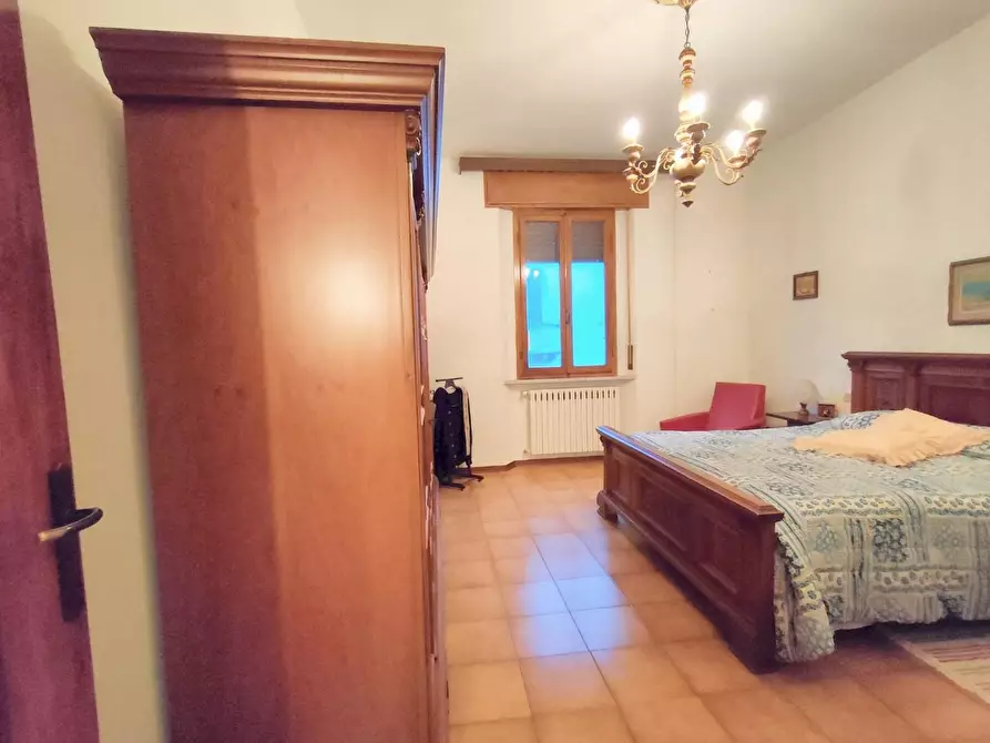 Immagine 13 di Appartamento in vendita  a Pisa