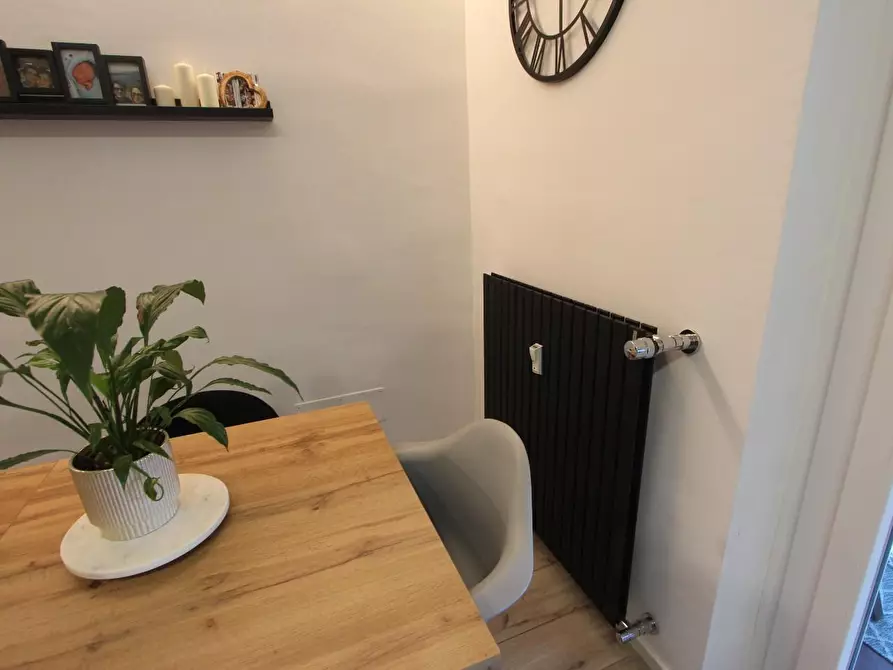 Immagine 9 di Appartamento in vendita  a La Spezia