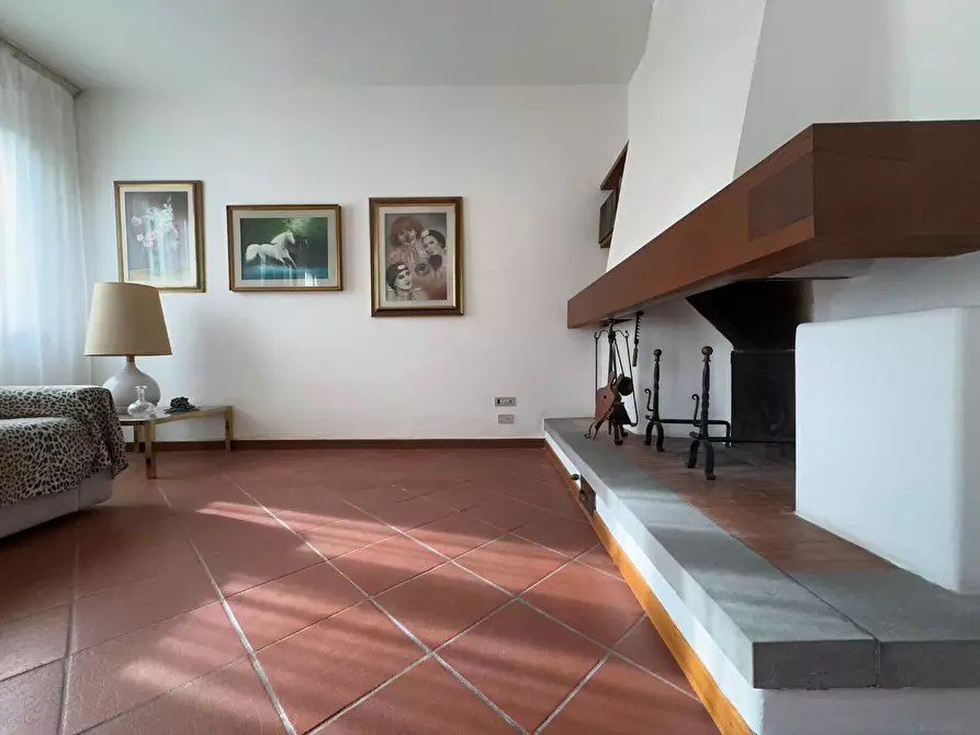 Immagine 3 di Villetta a schiera in vendita  a Empoli