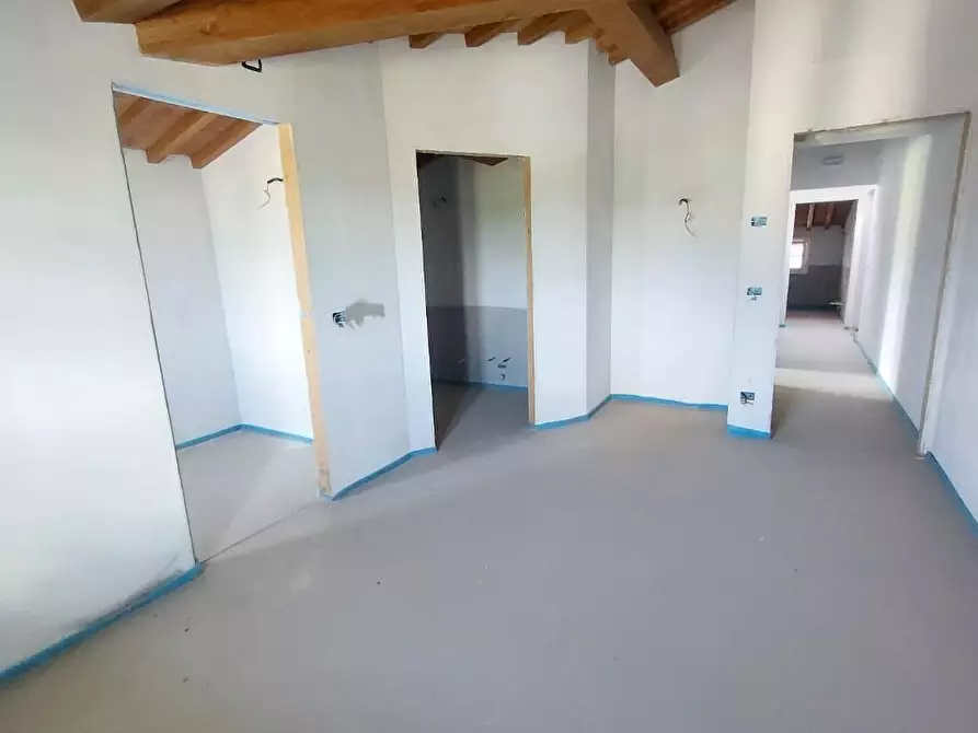 Immagine 8 di Casa bifamiliare in vendita  a Ponsacco