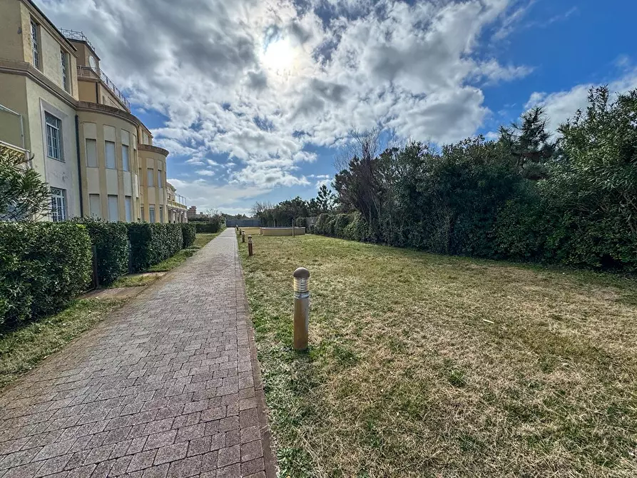 Immagine 3 di Appartamento in vendita  a Pisa