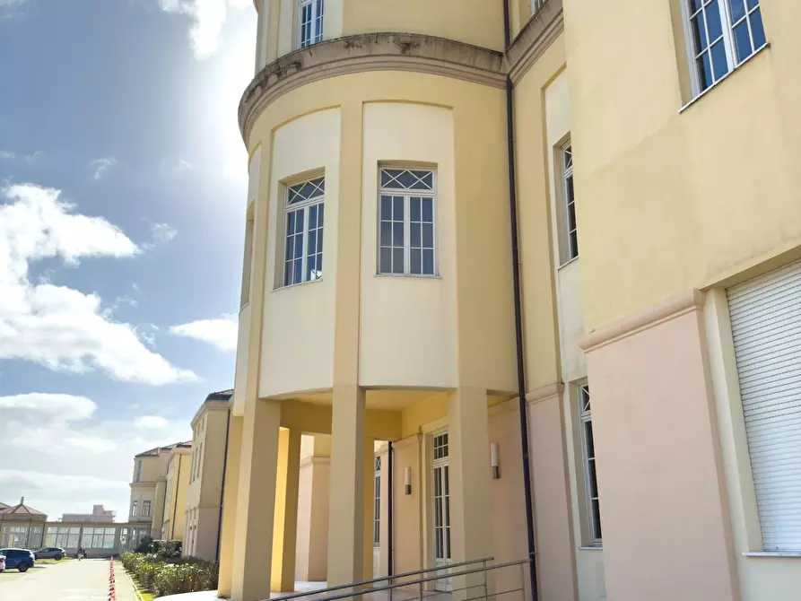 Immagine 13 di Appartamento in vendita  a Pisa