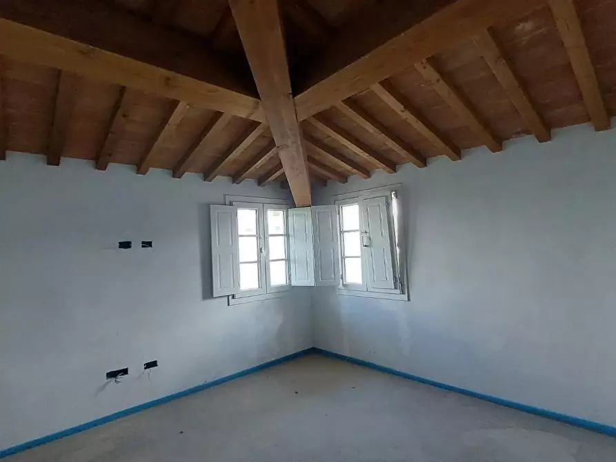 Immagine 16 di Casa bifamiliare in vendita  a Ponsacco