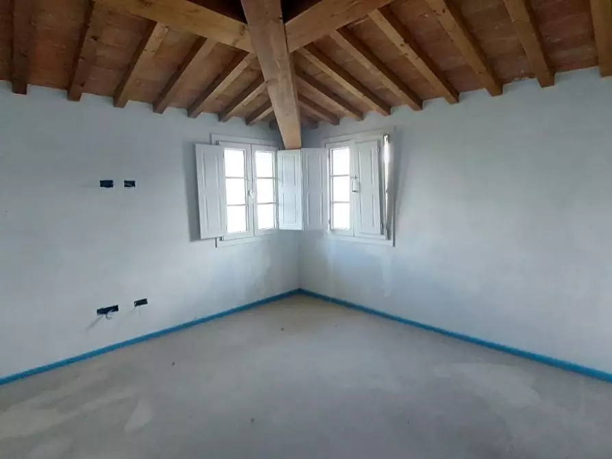 Immagine 17 di Casa bifamiliare in vendita  a Ponsacco