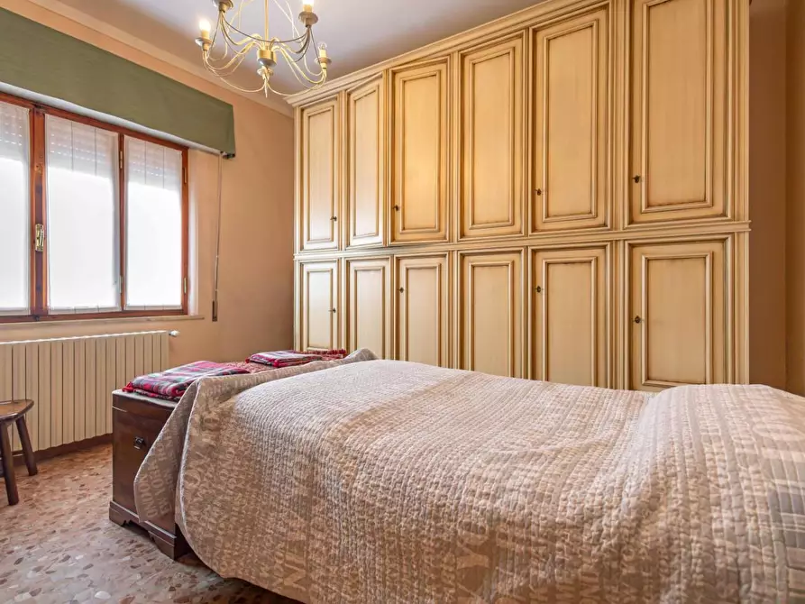 Immagine 14 di Casa indipendente in vendita  a Santa Maria A Monte