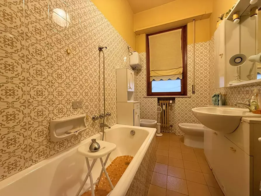 Immagine 10 di Appartamento in vendita  a Siena