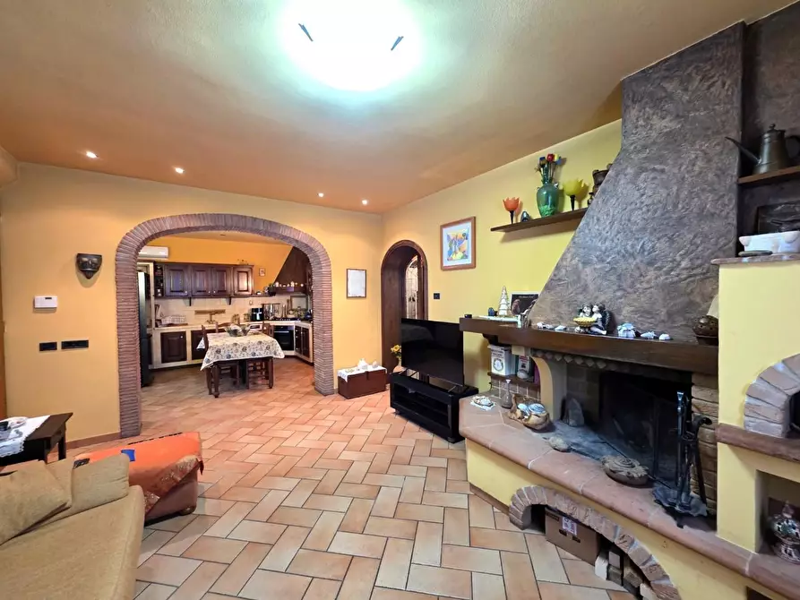 Immagine 3 di Appartamento in vendita  a Fucecchio