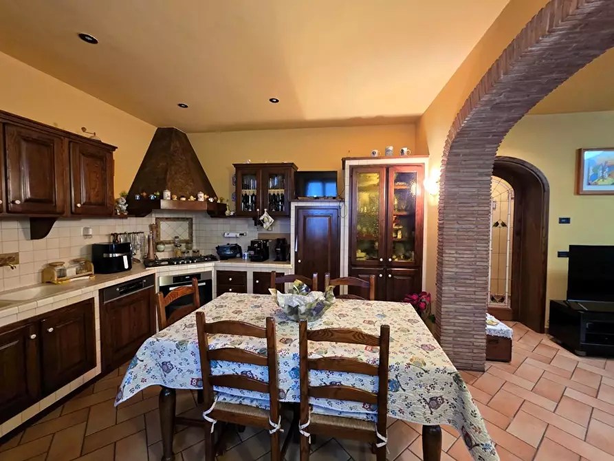 Immagine 10 di Appartamento in vendita  a Fucecchio