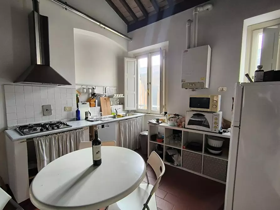 Immagine 12 di Appartamento in vendita  a Pisa