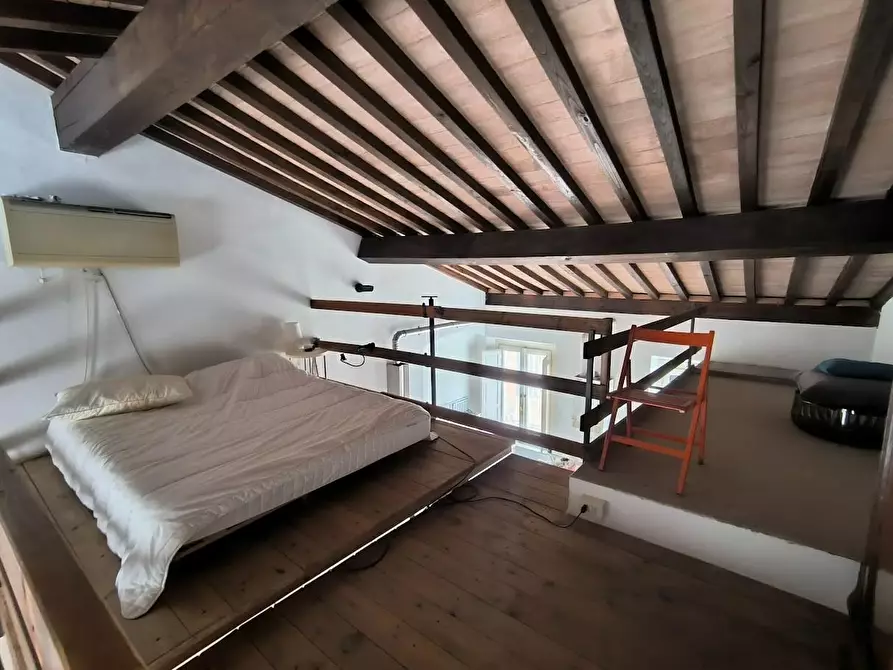 Immagine 10 di Appartamento in vendita  a Pisa