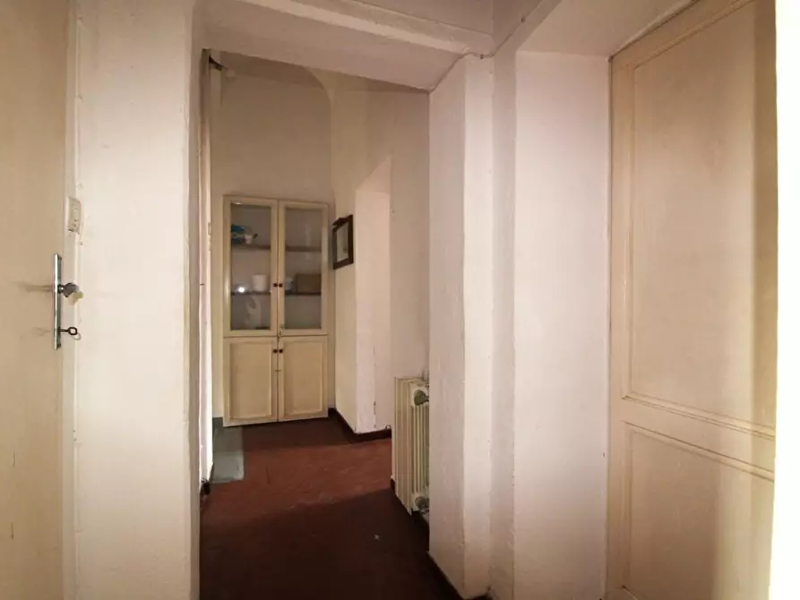 Immagine 5 di Appartamento in vendita  a Pisa