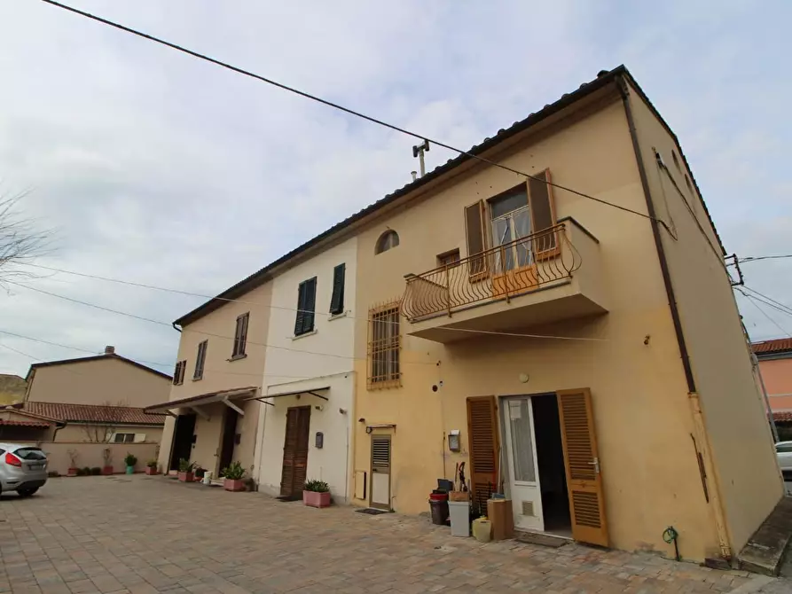 Immagine 3 di Appartamento in vendita  a Pisa