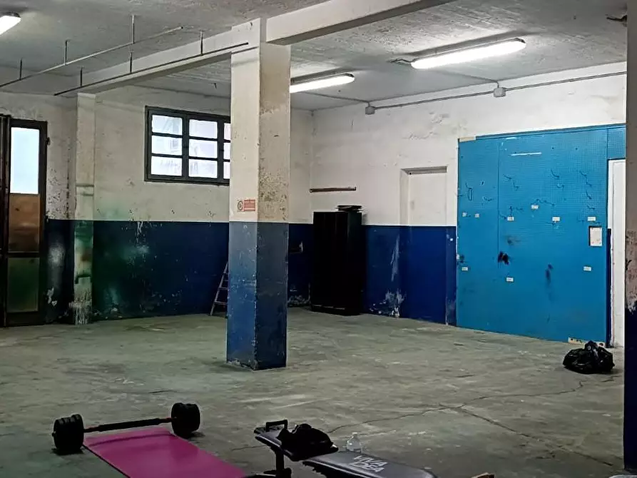 Immagine 3 di Locale commerciale in vendita  a Vicopisano