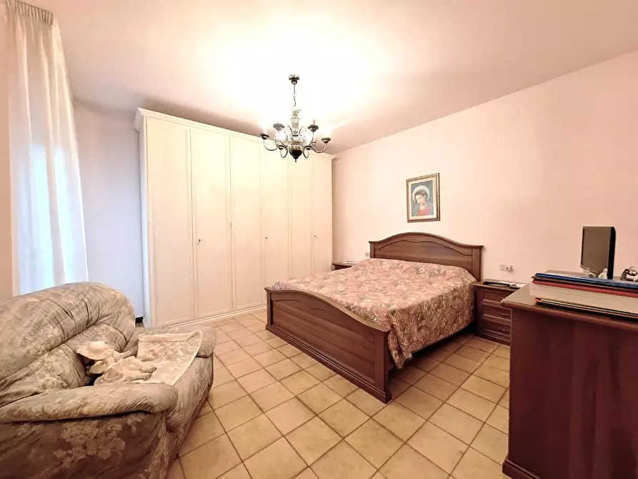 Immagine 10 di Appartamento in vendita  a Cascina