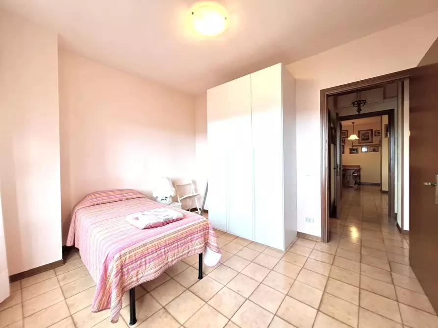 Immagine 14 di Appartamento in vendita  a Cascina