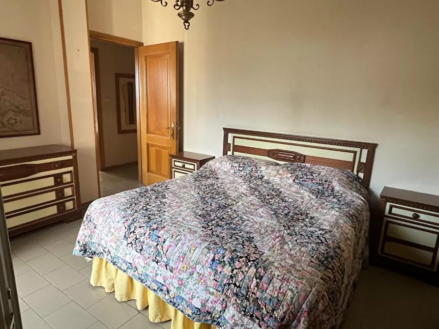 Immagine 24 di Appartamento in vendita  a Carrara