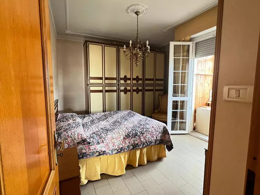 Immagine 22 di Appartamento in vendita  a Carrara